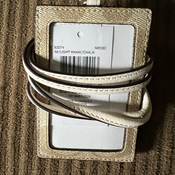 Coach Id Lanyard In Signature Canvas nwt - Picture 4 of 4